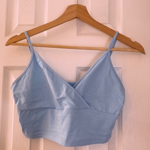 light blue crop top (adjustable) - Picture 2 of 2